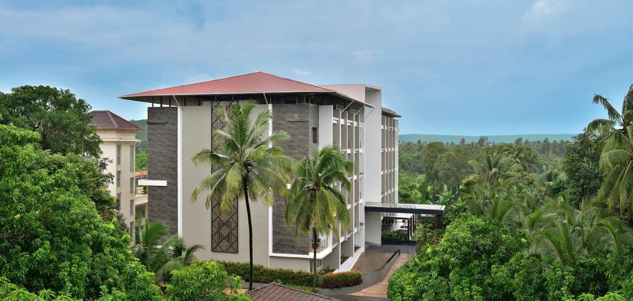 Citadines Arpora Nagoa Goa Hotell Eksteriør bilde